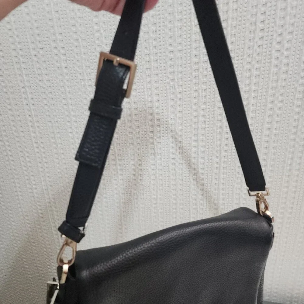 Kate Spade New York Black Pebbled Leather Shoulder Bag Purse